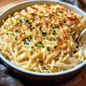 Creamy Garlic Parmesan Baked Orzo Recipe