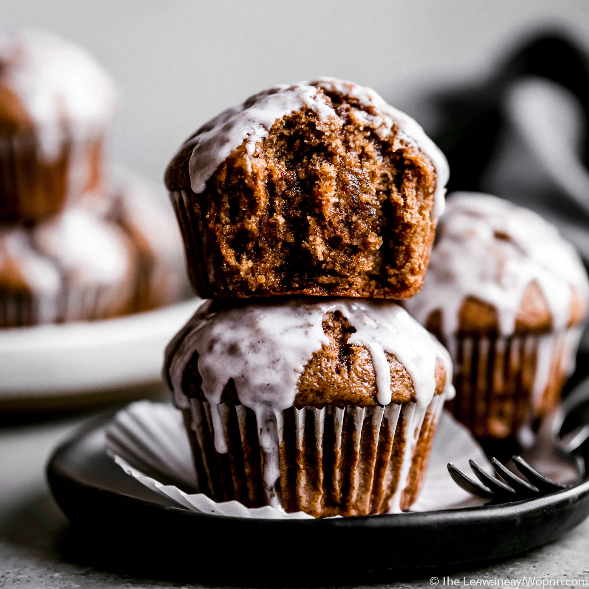 Gingerbread Muffins with Lemon Glaze Recipe