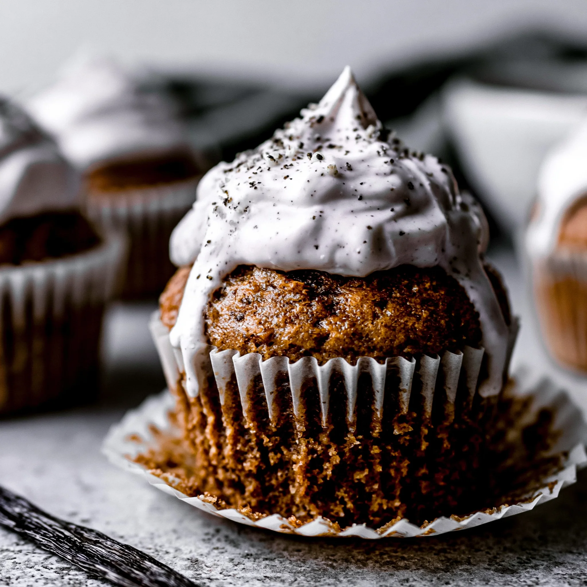 Vanilla Bean Gingerbread Muffins Recipe